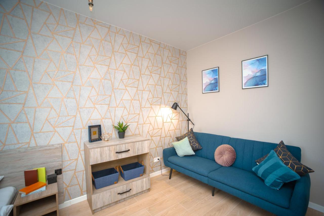 3 Bedroom, 2 Bathroom Apartment Near Forum Lwów Zewnętrze zdjęcie