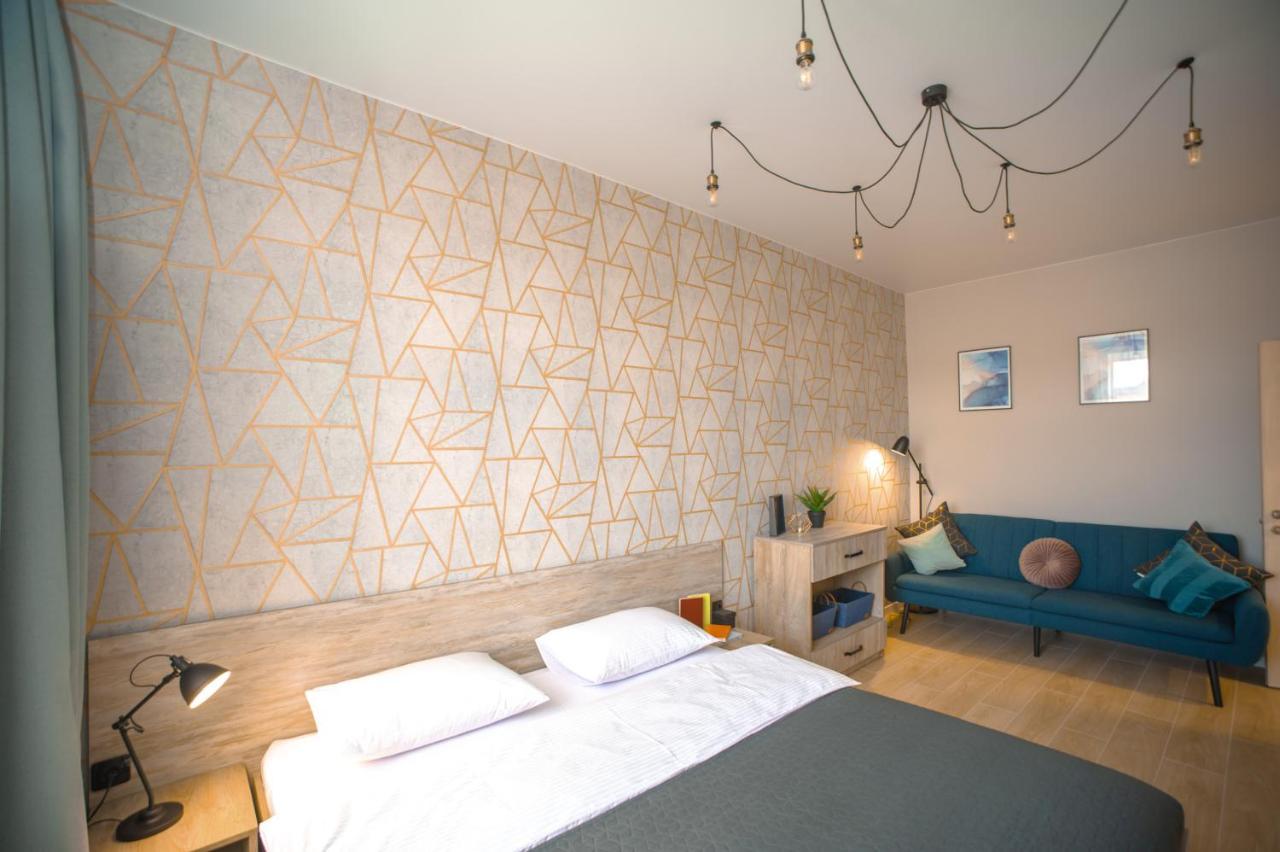3 Bedroom, 2 Bathroom Apartment Near Forum Lwów Zewnętrze zdjęcie